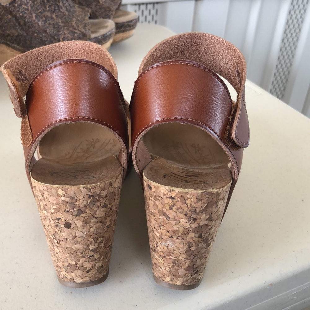 Women's Brown Leather Sandals by Blowfish Malibu - Picture 10 of 17